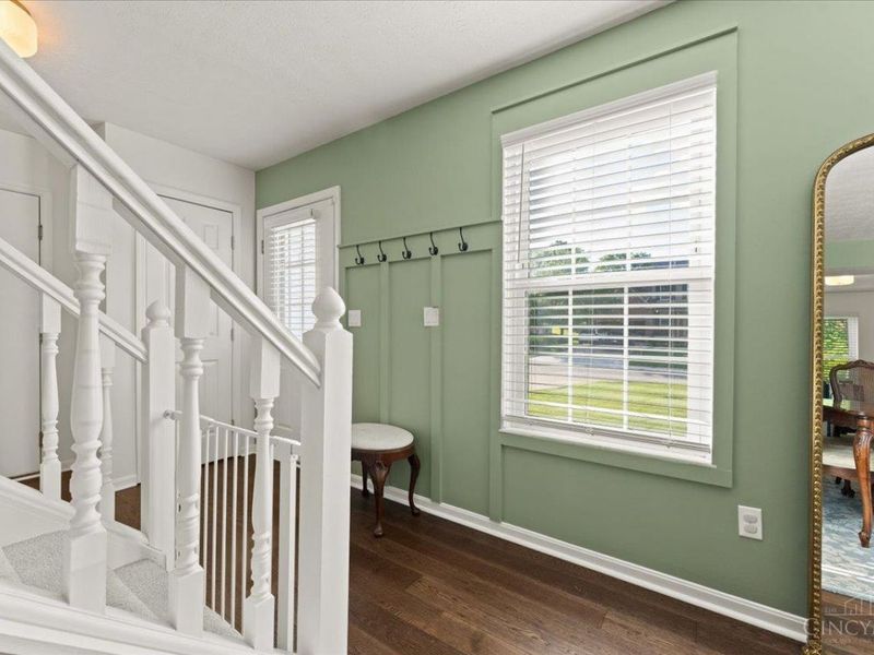 8844 Steeplechase Way, West Chester, OH 45069 Photo 3