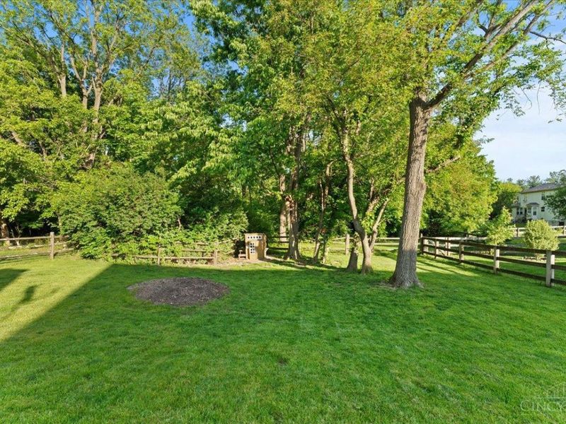 8844 Steeplechase Way, West Chester, OH 45069 Photo 46