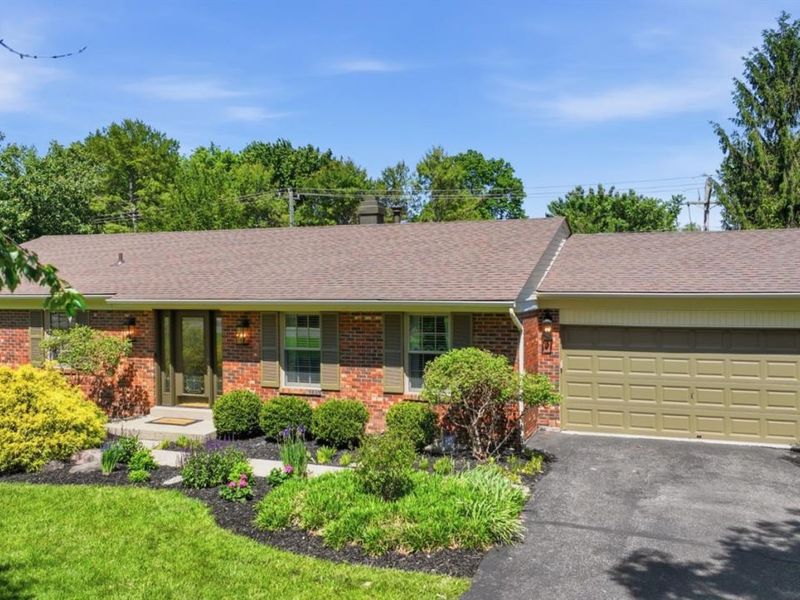 5665 Cox Smith Road, Mason, OH 45040 Photo 1