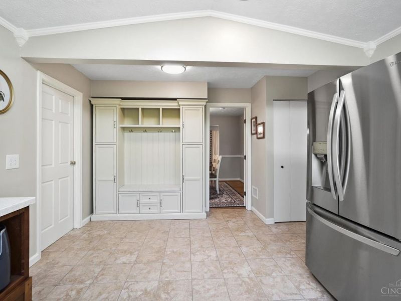 5665 Cox Smith Road, Mason, OH 45040 Photo 13