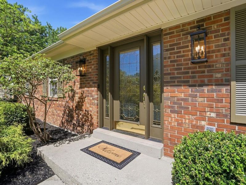 5665 Cox Smith Road, Mason, OH 45040 Photo 2