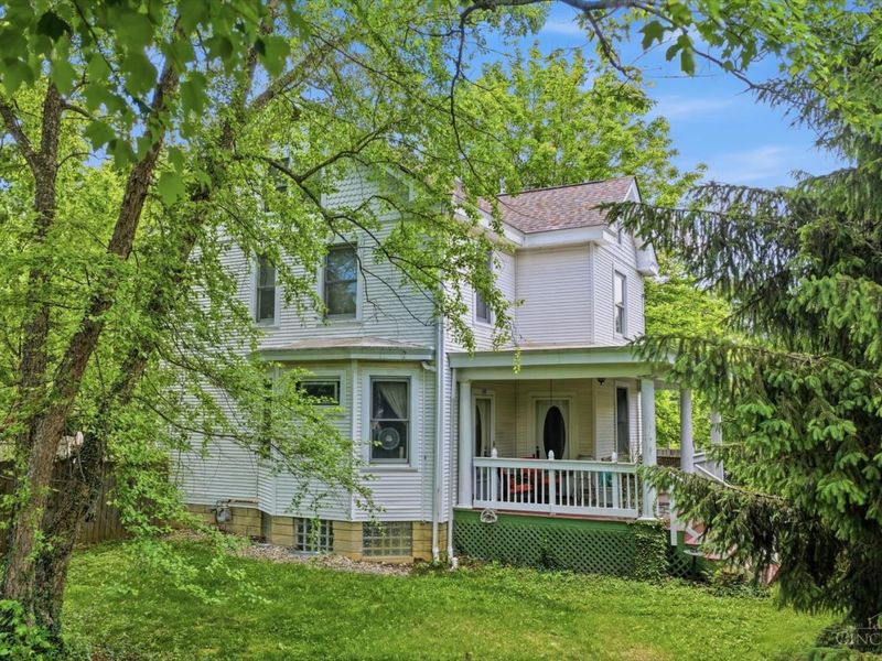 250 E Broadway Street, Loveland, OH 45140 Photo 2