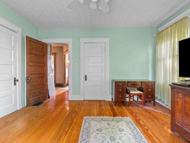 250 E Broadway Street, Loveland, OH 45140 Photo 22
