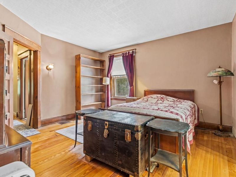 250 E Broadway Street, Loveland, OH 45140 Photo 24