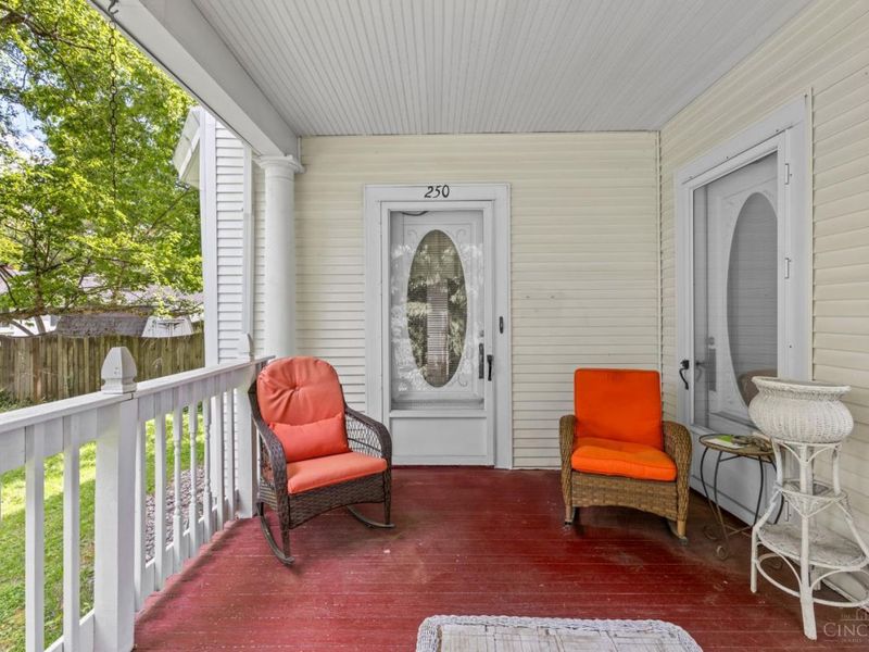 250 E Broadway Street, Loveland, OH 45140 Photo 7