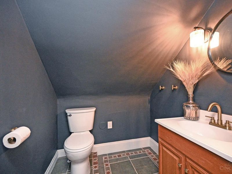 4220 Eileen Drive, Cincinnati, OH 45209 Photo 42