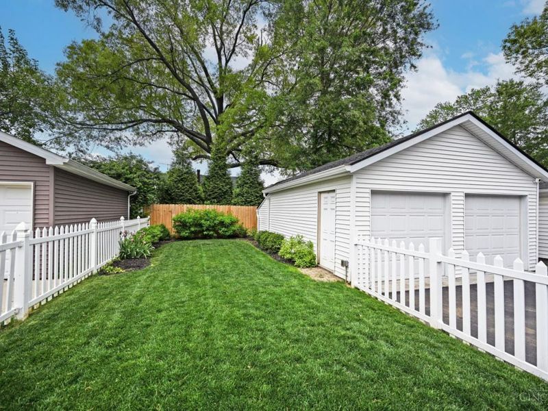 4220 Eileen Drive, Cincinnati, OH 45209 Photo 48