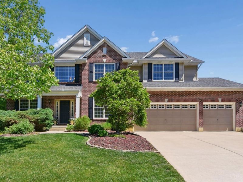 331 Eastbury Drive, Loveland, OH 45140 Photo 1
