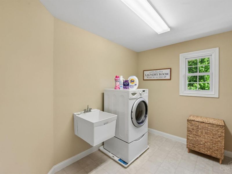 331 Eastbury Drive, Loveland, OH 45140 Photo 23