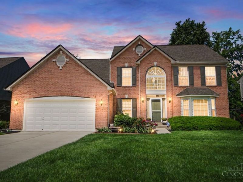 10210 Meadowknoll Drive, Loveland, OH 45140 Photo 1