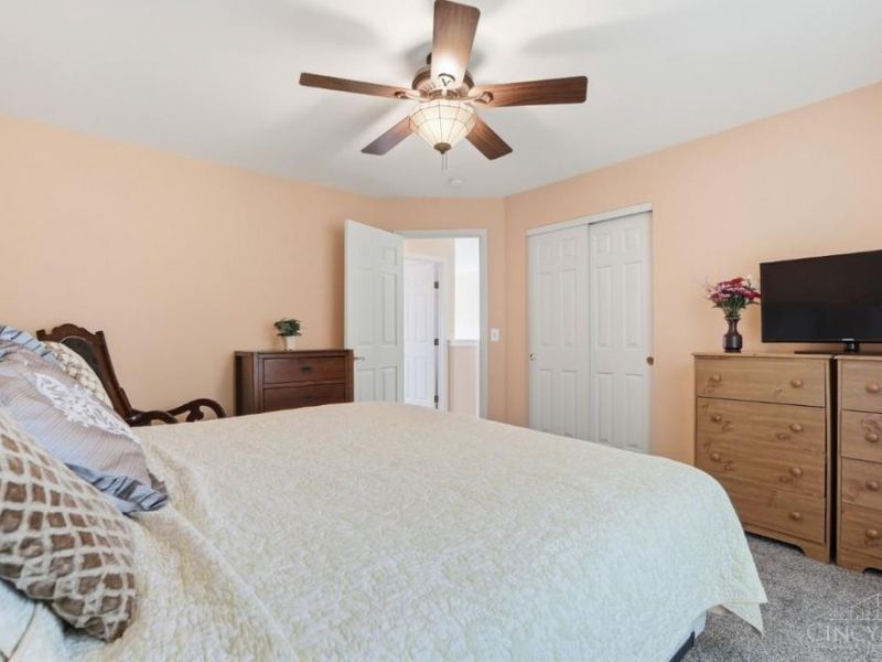 10210 Meadowknoll Drive, Loveland, OH 45140 Photo 46