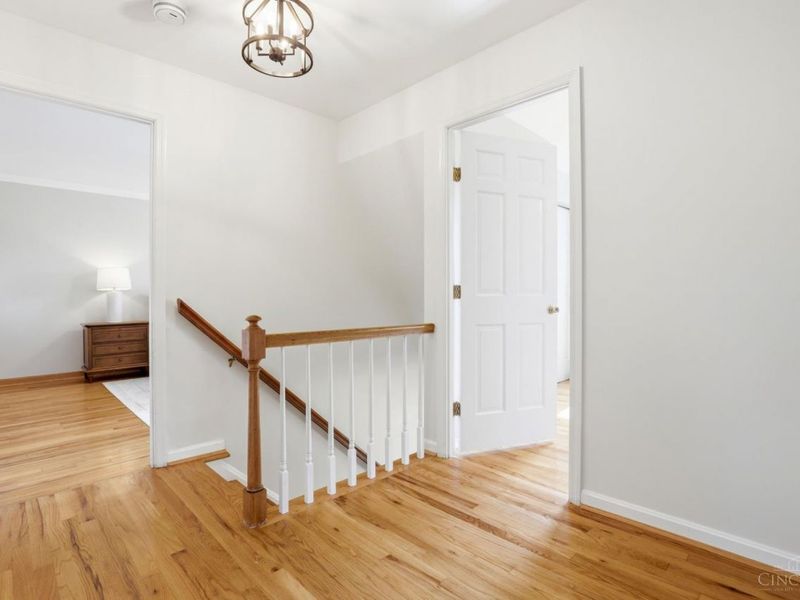 9870 Belleford Court, Montgomery, OH 45242 Photo 26