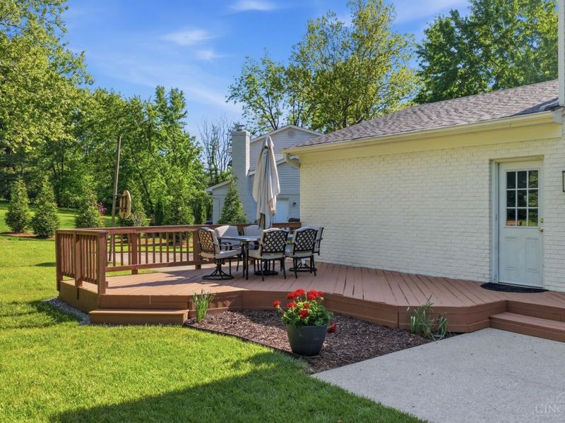 9870 Belleford Court, Montgomery, OH 45242 Photo 46