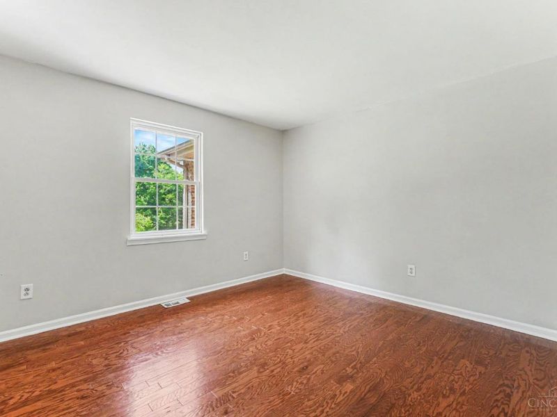 305 Eagle Knoll Drive, Washington Township, OH 45153 Photo 20