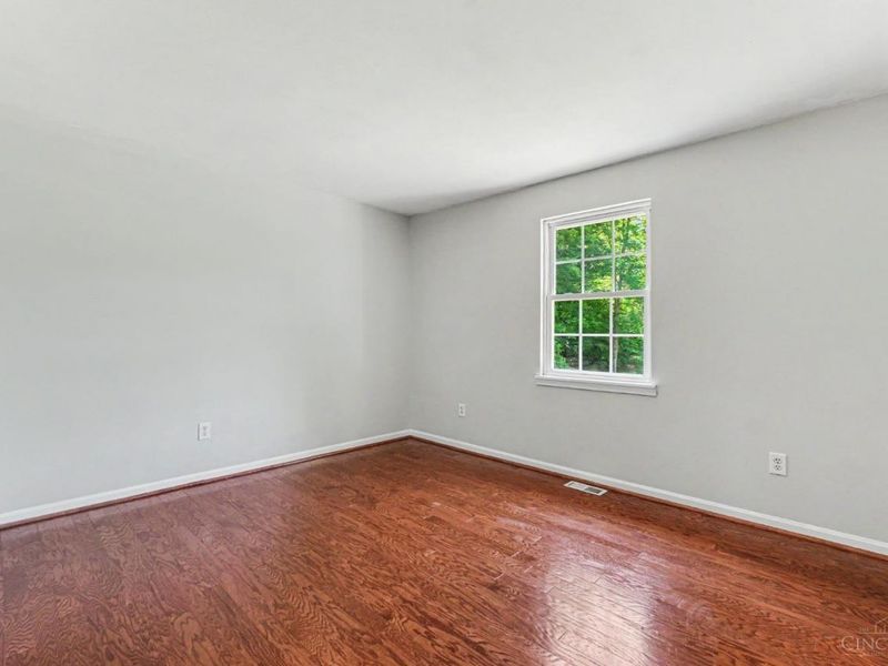 305 Eagle Knoll Drive, Washington Township, OH 45153 Photo 23