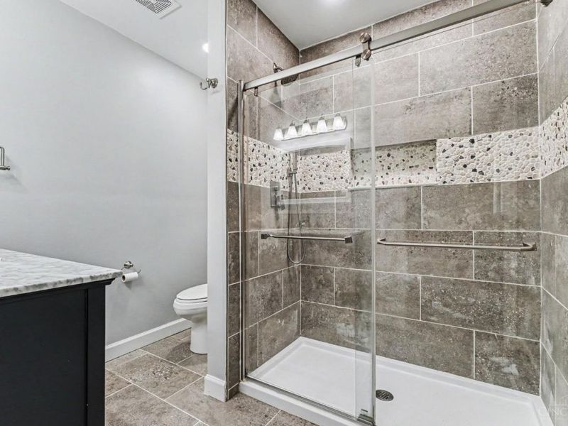 305 Eagle Knoll Drive, Washington Township, OH 45153 Photo 25