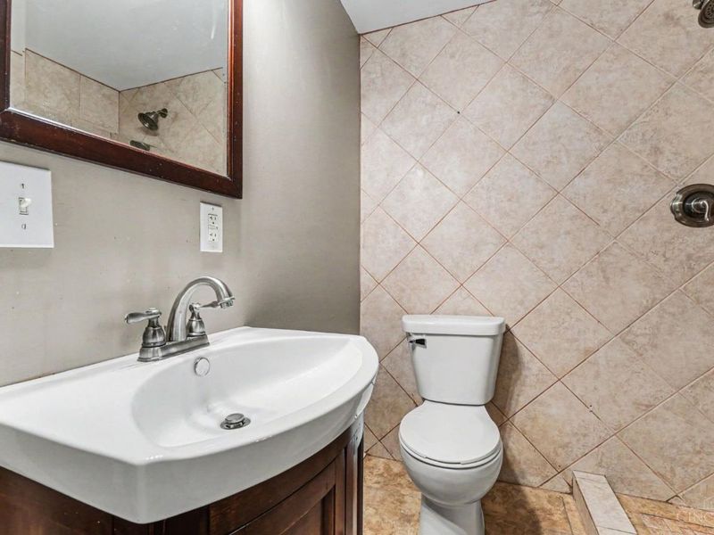 305 Eagle Knoll Drive, Washington Township, OH 45153 Photo 29