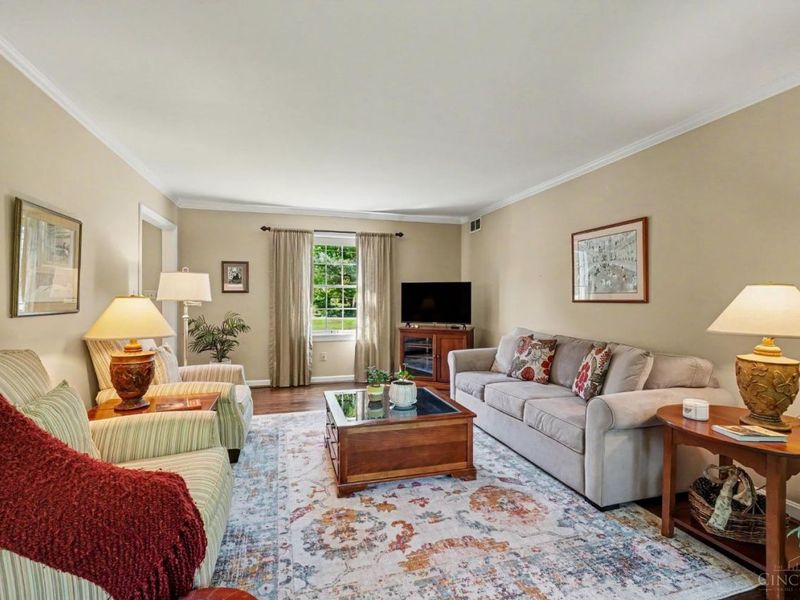 7996 Woody Hollow Drive, West Chester, OH 45241 Photo 10