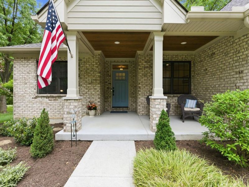 7825 Trailwind Drive, Montgomery, OH 45242 Photo 2