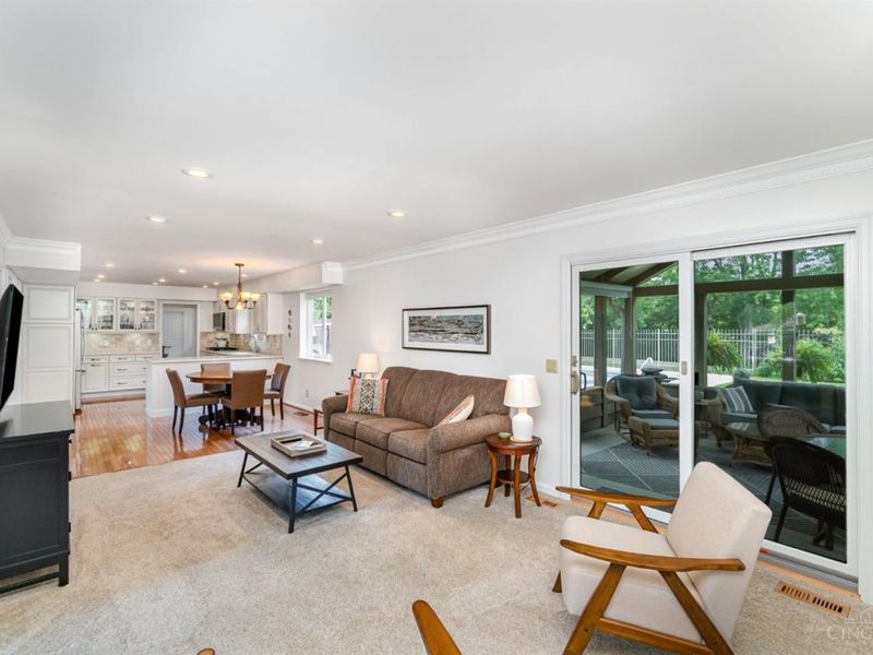 10486 Shadyside Lane, Symmes Township, OH 45249 Photo 7