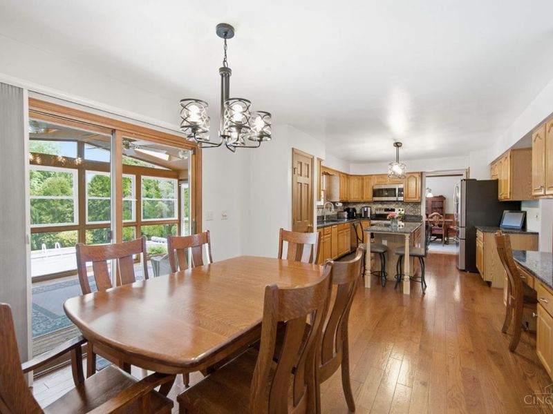7220 Rolling Meadows Drive, West Chester, OH 45069 Photo 11