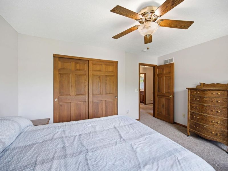 7220 Rolling Meadows Drive, West Chester, OH 45069 Photo 25