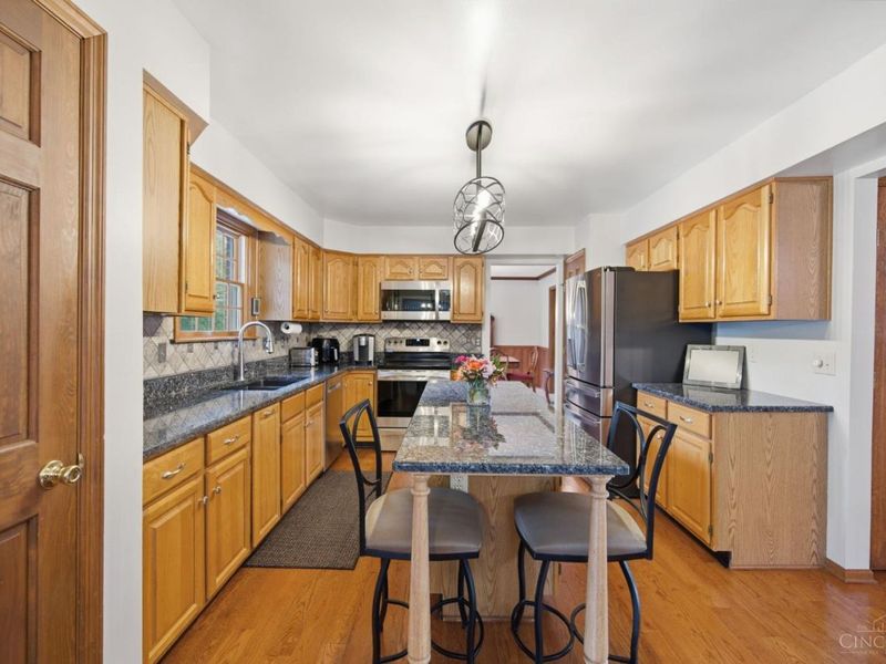 7220 Rolling Meadows Drive, West Chester, OH 45069 Photo 8