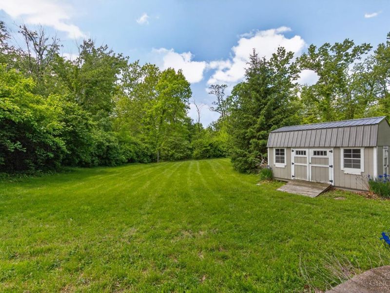 355 Circlewood Lane, Wyoming, OH 45215 Photo 33