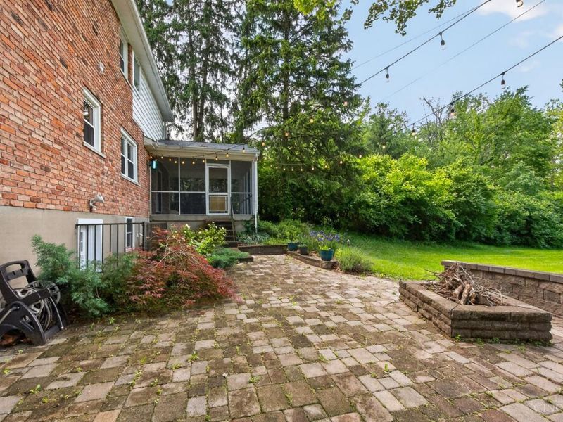 355 Circlewood Lane, Wyoming, OH 45215 Photo 35