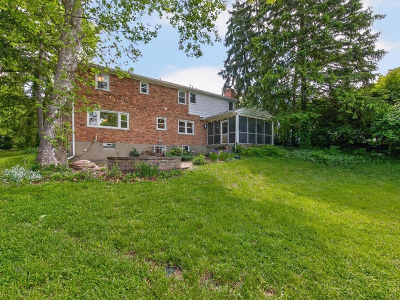 355 Circlewood Lane, Wyoming, OH 45215 Photo 36