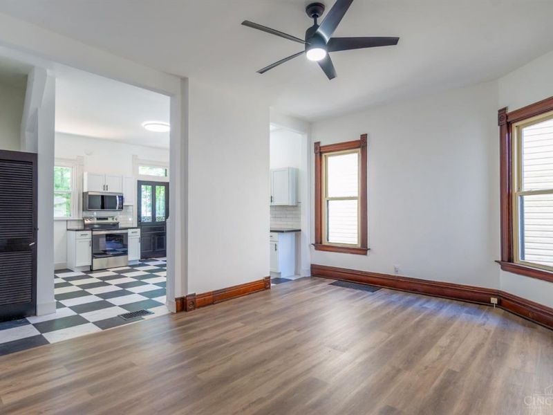 3014 Hackberry Street, Cincinnati, OH 45206 Photo 8