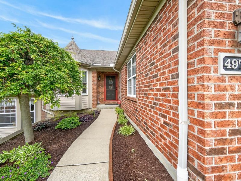 4977 Kleeman Green Drive, Green Township, OH 45211 Photo 3