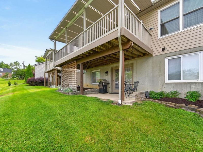 4977 Kleeman Green Drive, Green Township, OH 45211 Photo 60