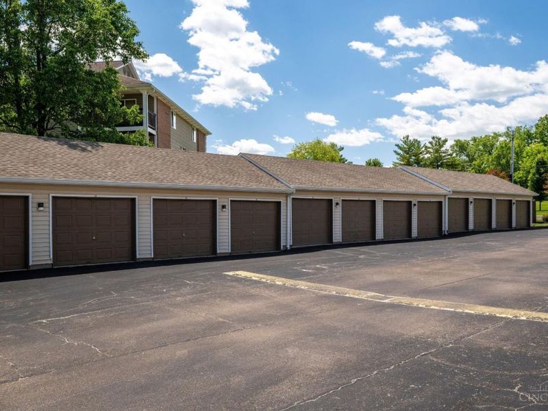 12181 Regency Run Court, Unit 9, Springfield Twp., OH 45240 Photo 23