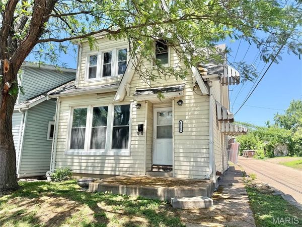 4323 Bingham Avenue , St Louis, MO 63116