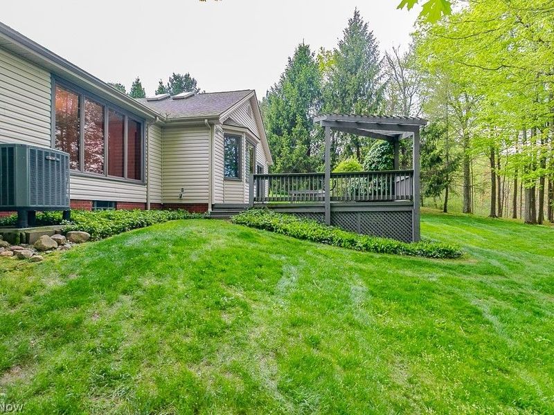 11530 Blackberry Lane, Chesterland, OH 44026 Photo 37