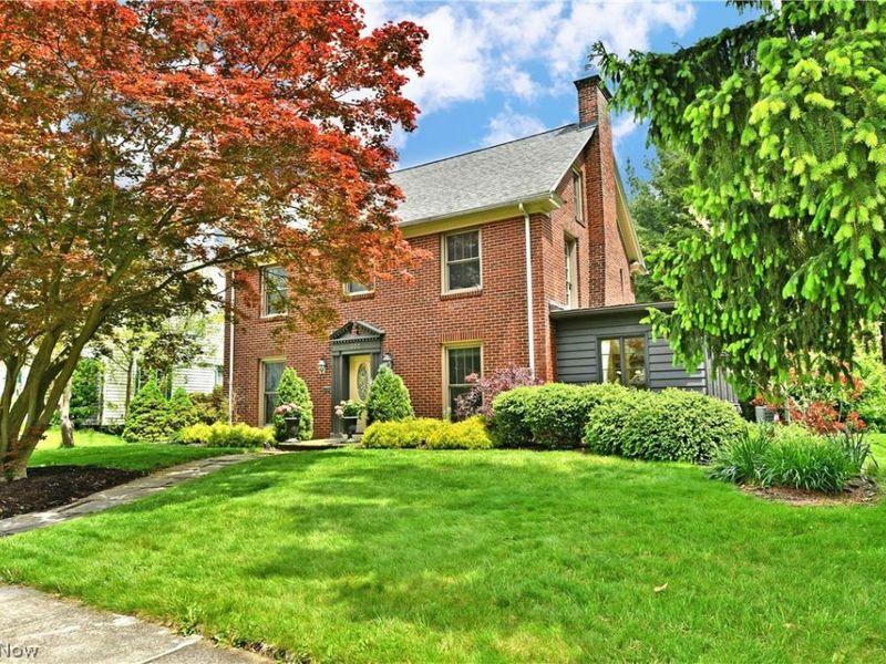 322 Genesee Avenue NE, Warren, OH 44483 Photo 2