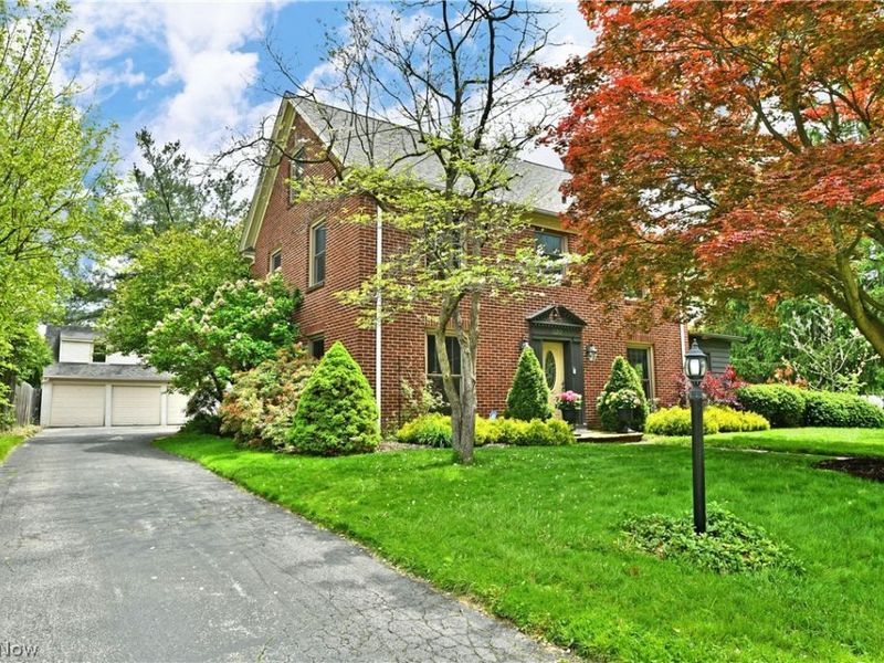 322 Genesee Avenue NE, Warren, OH 44483 Photo 3