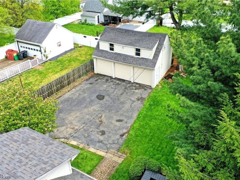 322 Genesee Avenue NE, Warren, OH 44483 Photo 7