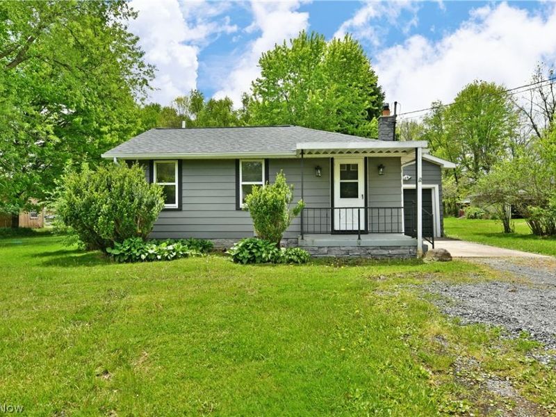 6610 Chestnut Ridge Road , Hubbard, OH 44425 Photo 1
