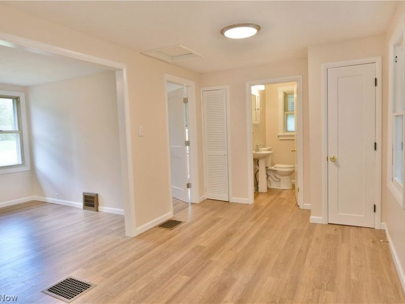 6610 Chestnut Ridge Road , Hubbard, OH 44425 Photo 28