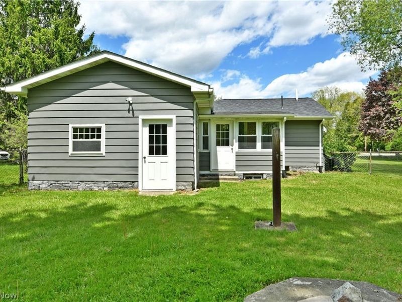 6610 Chestnut Ridge Road , Hubbard, OH 44425 Photo 8