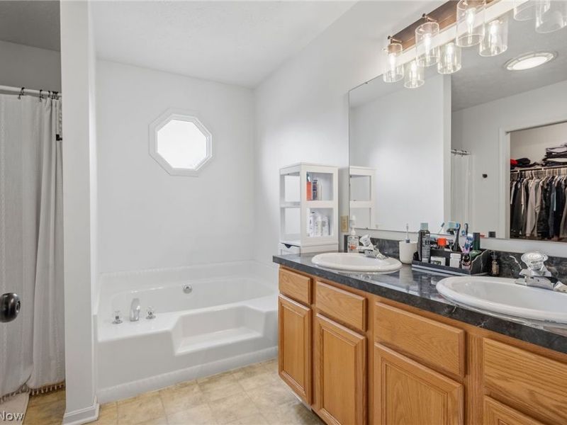 1531 Rivers Edge Drive , Valley City, OH 44280 Photo 19
