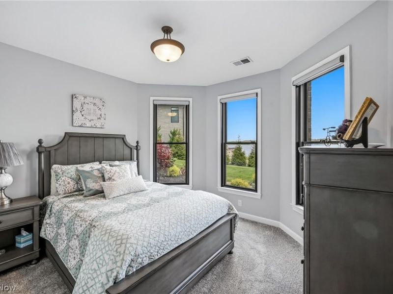 147 Heron Bay Drive, Poland, OH 44514 Photo 36