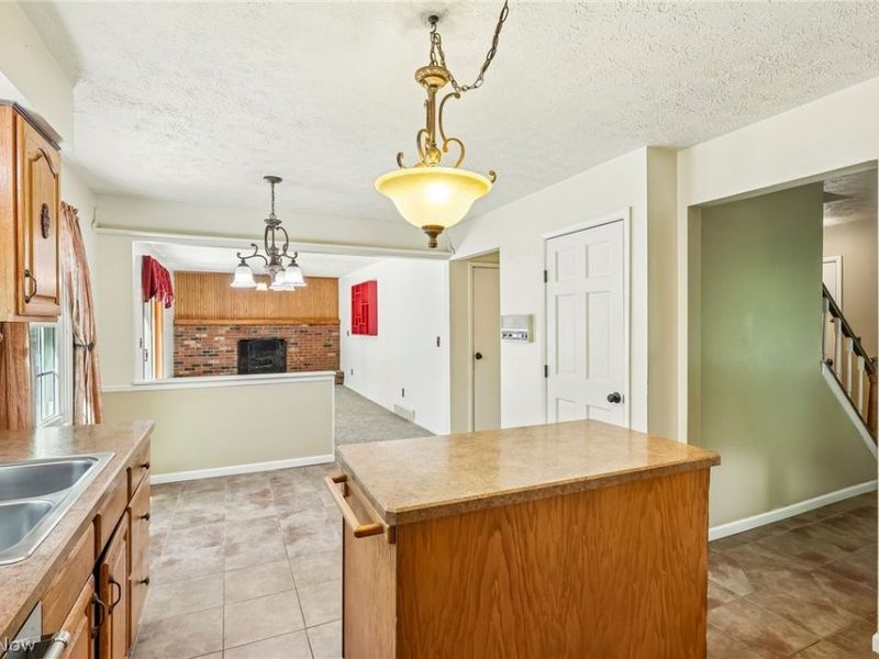 337 Wolf Avenue , Wadsworth, OH 44281 Photo 7