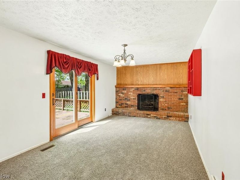 337 Wolf Avenue , Wadsworth, OH 44281 Photo 9
