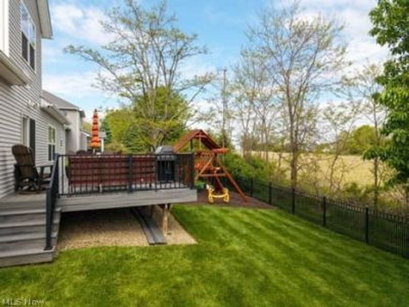 310 Edenmore Street, Wadsworth, OH 44281 Photo 6
