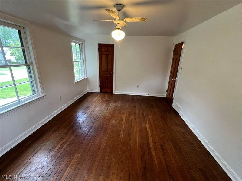 7317 Parma Park Boulevard, Parma, OH 44130 Photo 17