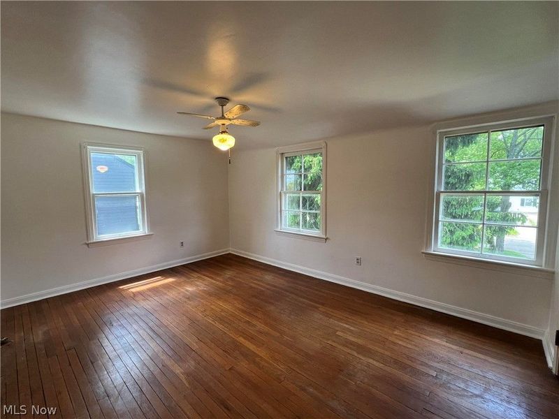 7317 Parma Park Boulevard, Parma, OH 44130 Photo 18
