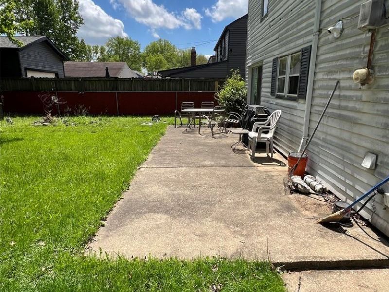 7317 Parma Park Boulevard, Parma, OH 44130 Photo 3